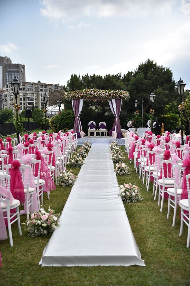 Events and wedding planner services