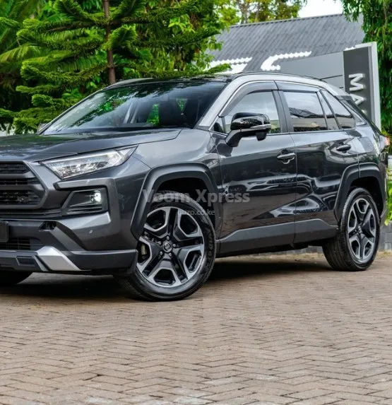 Toyota RAV4 new model available for hire ksh 4,000 self drive 24hrs - Self drive car hire Nairobi