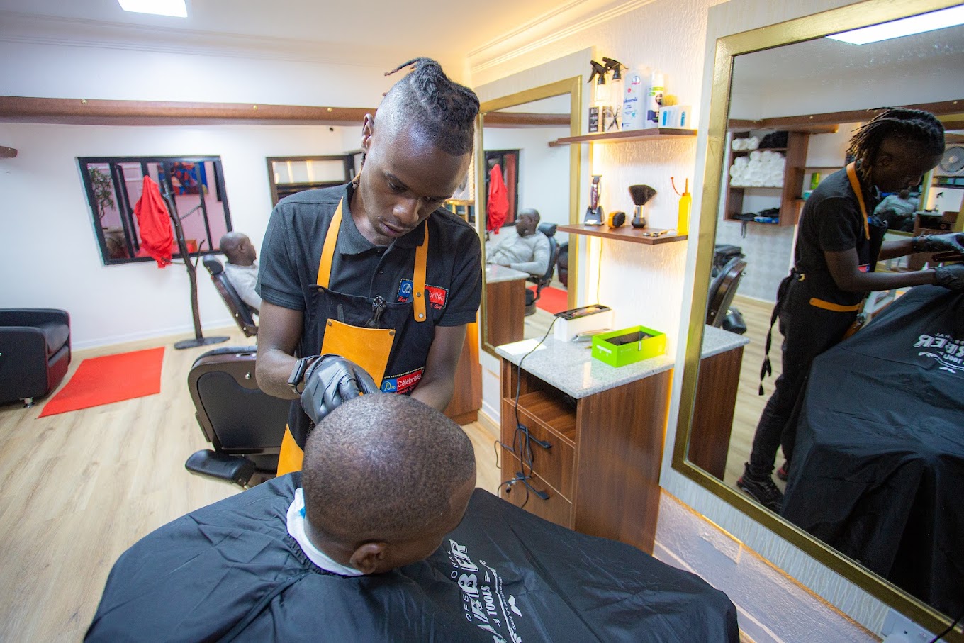 De Célébrités Barbershop, Spa and Art - Barber Shop in Kitusuru, Nairobi