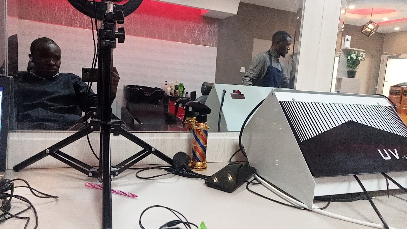 Fresh Fades Barbershop and Spa - Barber Shop and Spa in Nairobi West